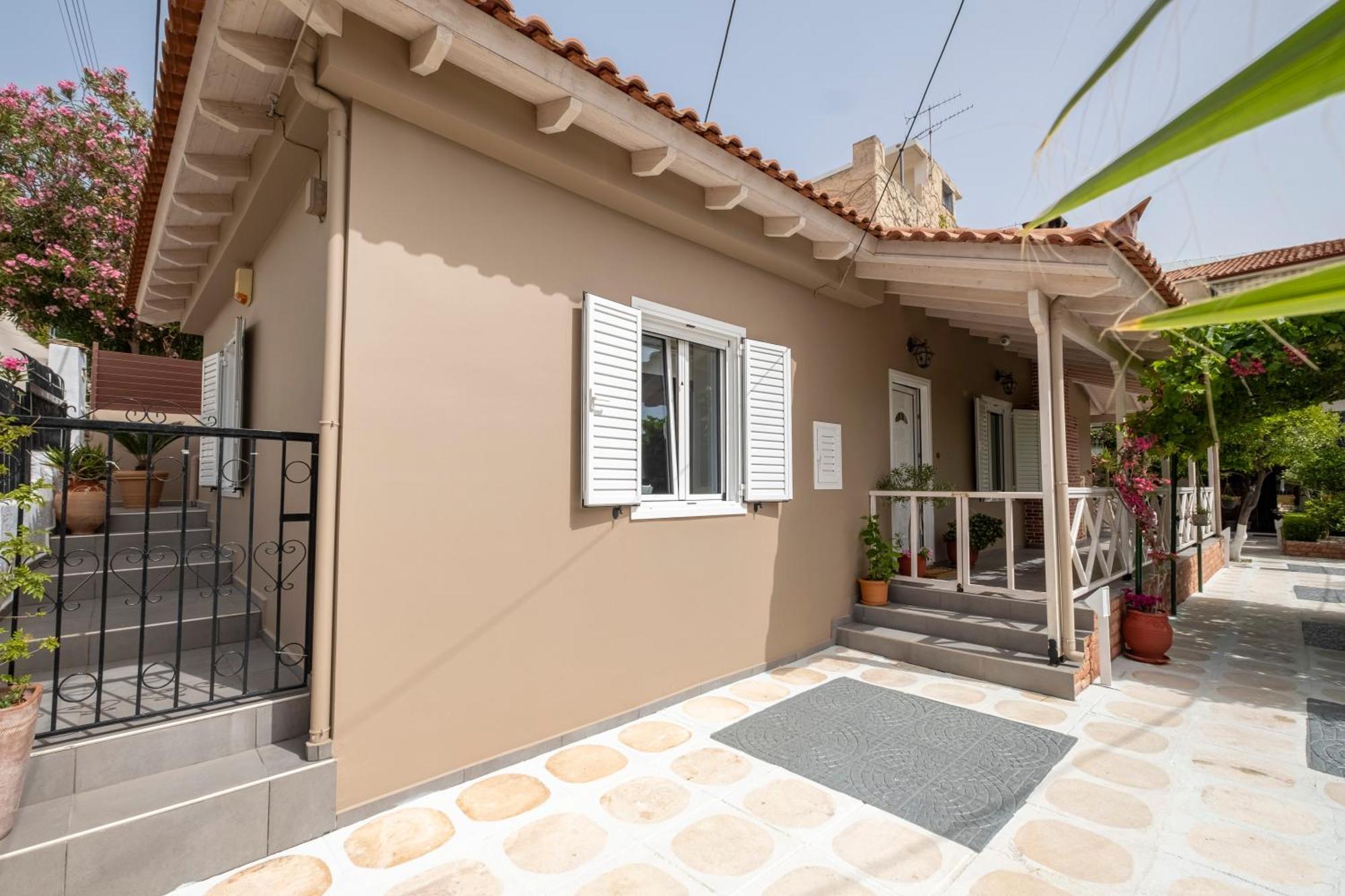 Oasis Home Tolo Exterior photo